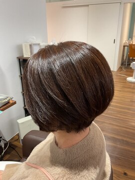 アミカ シーモール店(Amica) グラデーションボブ