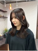 韓国風くびれミディアムヘア×透明感ブラウンカラー