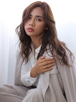 シロフイケブクロ(shirof ikebukuro)&nbsp;【スズハタ　コウヘイ】伸ばしかけ　ロング　ベージュ