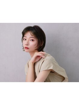 グレイカラーも美しく―大人の女性も納得のキレイな色とツヤに☆あなたのなりたいイメージを叶えます♪