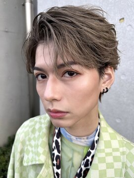 オーシャントーキョー サニー 原宿(OCEAN TOKYO Sunny) ガイルフェザー