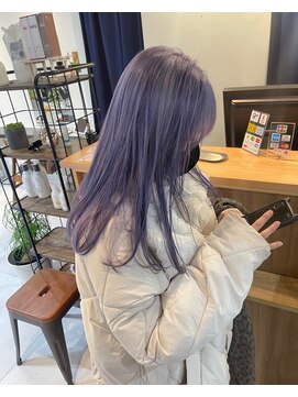 ニール(Neale.) イメチェンたまには派手な感じも♪03.08