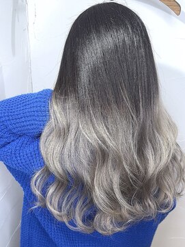 ブレイズヘアー(BLAZEhair) 【ズボラにおすすめ】エアタッチグラデーション×ブリーチ3回