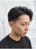 ルーズパーマショートセンターパートローフェードスリックバック