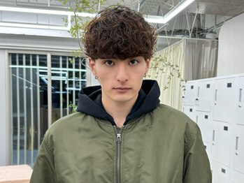 アルテペロ 栄矢場町店(arte pelo)の写真/KAMIKARISUMA受賞サロンの技術でメンズカットデザインパーマ！自分らしい旬な髪型へ◎