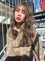 大人ロング_耳かけウェーブパーマフォギーベージュ_67295