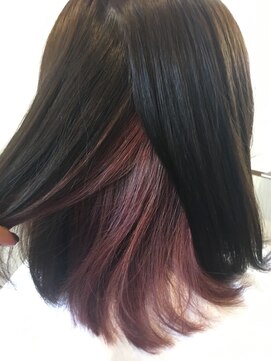 リコル(licol) おしゃれインナーカラー☆ミディアムボブ