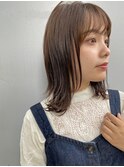 外ハネロブヘア