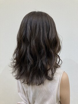 ラブズラフズ 下上津役店 (Loves Laughs) エレガントグレージュ