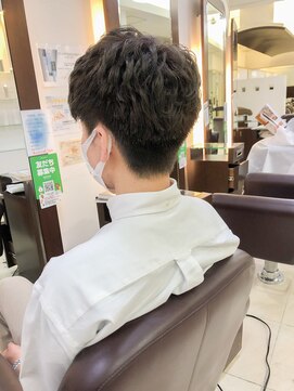 クォーターリゾート(QUARTER RESORT) 一目で雰囲気勝ちヘア