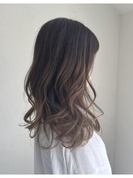 アコレ カリテ 草津店(ACCOLE qualite) 20代/ベージュグラデーションカラー