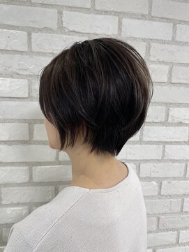 アッシュ 稲田堤店(Ash) エアリーショートボブ