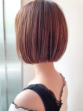 セイドット リー(Say. Ree) say.イメチェン外ハネ韓国ボブ美髪ワイドバングハイライト透明感