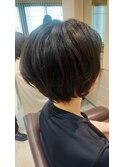 ショートボブ