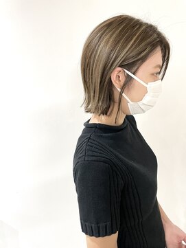 ロスコ(ROTHKO) 【ハイライト×ラインボブ】