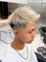 ルーシー 渋谷(LUCEY)&nbsp;ジェットモヒカンウェーブバング抜きっぱなしブロンド短髪