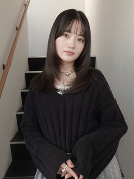 カート バイ デコ(Kurt by DECO) 艶と纏まりと動きと軽さのあるレイヤースタイル！英心