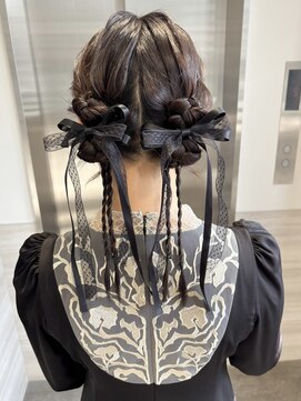 ディティカ サウ(Dityca sow) ツイン癖ヘアスタイル