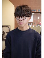 エディ(Edy)&nbsp;メンズマッシュケアパーマブラウンカラー外国人風眉毛カット岡山