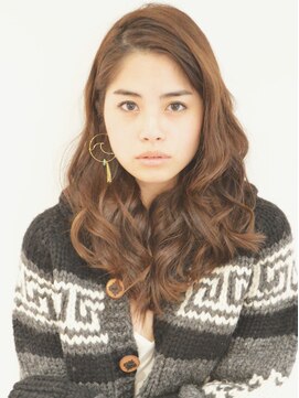 グッデイ ヘアー(GOOD DAY HAIR) 【hiromi】下北沢外国人風6  グレージュカラービーチウェーブ