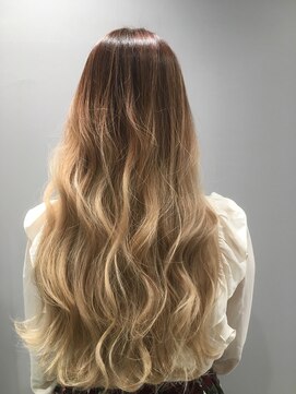 美容室 フラット(FLAT) ブロンドベージュグラデーション
