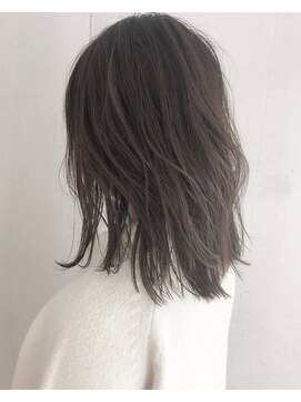 ヘアーアンドアトリエ マール(Hair&Atelier Marl) 【Marl】切りっぱなしボブのブルージュカラー♪