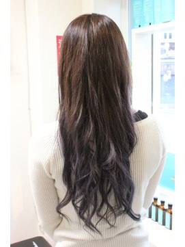 エルイズム(L-ISM) グラデーションカラー