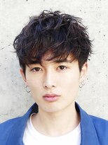 フィフス(fifth)&nbsp;フェザーマッシュ スパイラルパーマ ツーブロックツイストパーマ