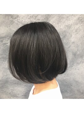 ヘアーエバリーズ(hair Everies) 大人かわいいボブオフィスアッシュ20代30代大分