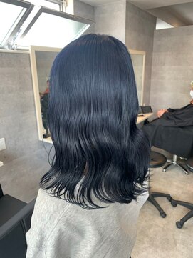 アンダーバーホワイト 広島 並木店(_WHITE) 韓国ウェーブ/ブルーブラック