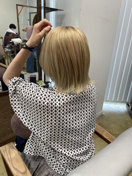 バディヘア ルーツ(BUDDY HAIR ROOTS) 酸性ストレートボブ