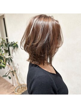 ライフ ウィズ ヘア(LIFE with HAIR) 透け感のあるエアリーボブ