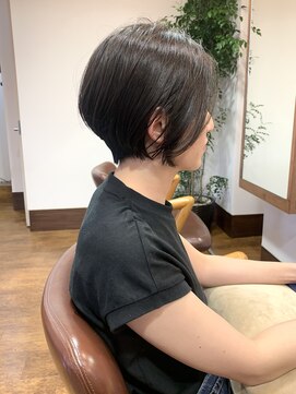 アソビ(asobi) 前下がりショートボブ