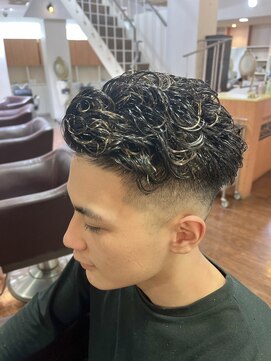 スリーク 吹田店(Sleek) 極道パーマ