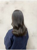 オリーブベージュ