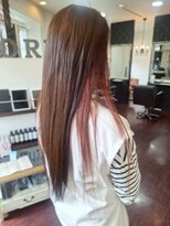 ローレン(LOREM)&nbsp;インナーカラー/イヤリングカラー/ピンク/美髪ストレート/ロング