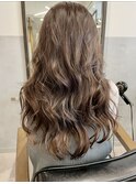 アッシュベージュ