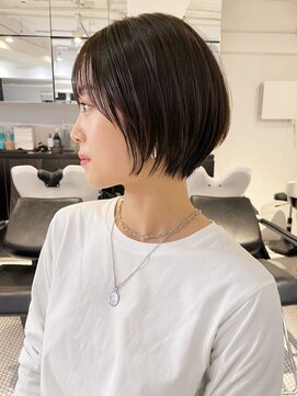 シオン(shion) ショート美髪顔周りレイヤーグレージュくびれヘア_ba374463