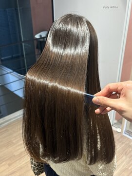 ディプティモイラ(dipty MOILA) 透明感抜群！オリーブカラー