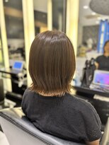 エアー 銀座タワー(AIR)&nbsp;オリーブグレージュ　外ハネ　AIR銀座タワー　藤本麻衣