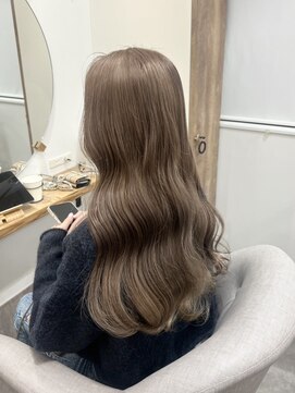 シア 新越谷店(SHEER) 【sayaka】ミルクティーベージュ