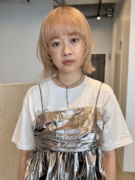 ディッセンバー 渋谷(December) ハイトーン/ホワイトベージュ/ボブレイヤー/ワイドバング