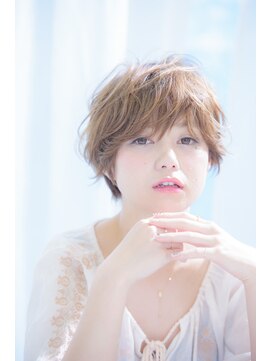 ネオリーブ シュシュ 神保町店(Neolive susu) ベージュカラー ショコラベージュ