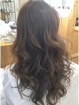 ララテラス(LaLa Terrace)&nbsp;～LaLa Terrace流～ゆるふわウェーブ×アッシュグレー