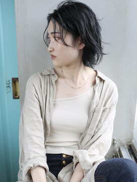 バース(BIRTH) 天神【BIRTH】ウエーブ涼しげヘア×モノトーングレージュ　3