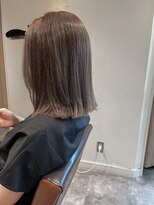 ネイヴィル オモテサンドウ(navile omotesando) シアーグレージュ外ハネロブ