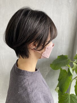 ティティ(TiTi) 大人モテ髪小顔ショート[TiTi_福田りの]