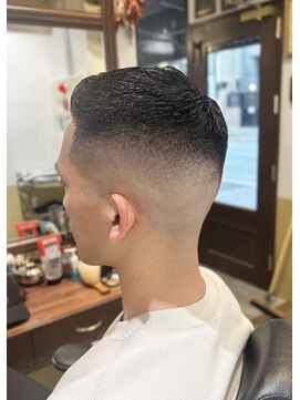 カムレイドフォーライフ(COMRADE 4 LIFE) 担当西村　ハイフェードスタイル