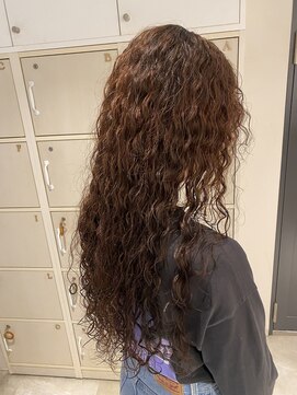 フィゼル 福島店(fizelle) ウェーブヘア 原明日香