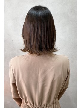 ルシードスタイルビギン(LUCIDO STYLE BEGIN) 20代30代40代外ハネスタイル